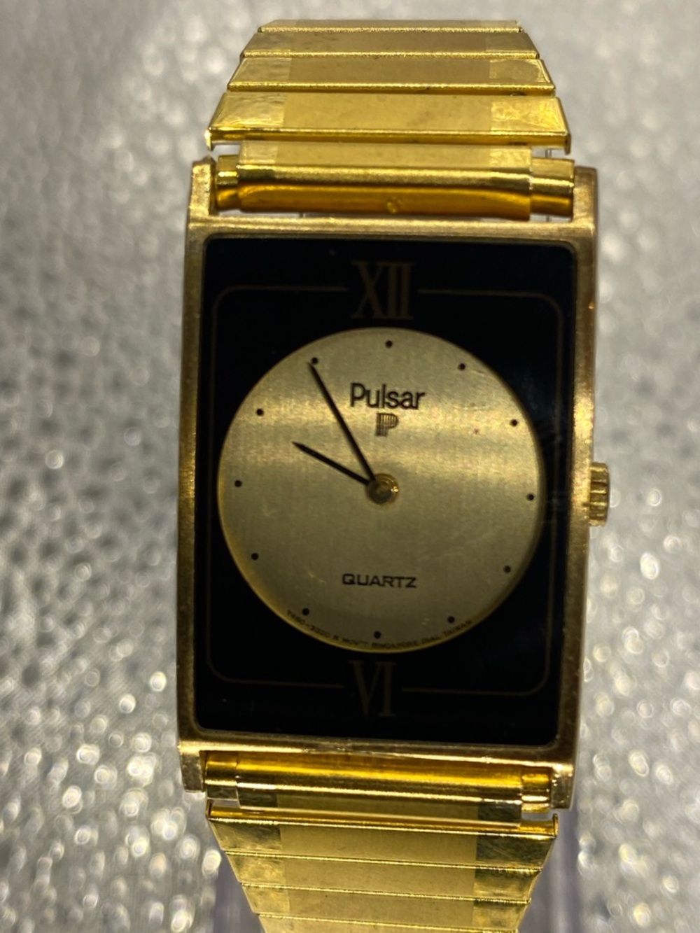 ^*^ Pulsar  *** Neo “ Vintage Gold / Black Rectangular Dress Watch / LuXXX ***